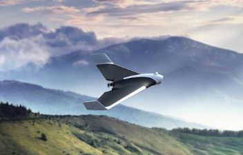 選擇無人機(jī)培訓(xùn)學(xué)校時要看哪幾個方面？