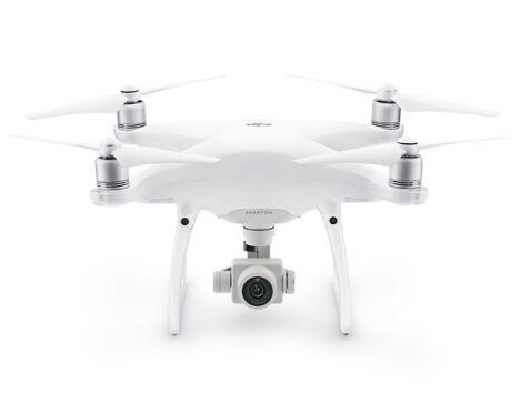 使用農(nóng)業(yè)航空無人機(jī)噴藥有哪些好處